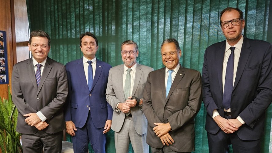 CONAMP dialoga com parlamentares sobre os vetos ao reconhecimento da atividade de risco